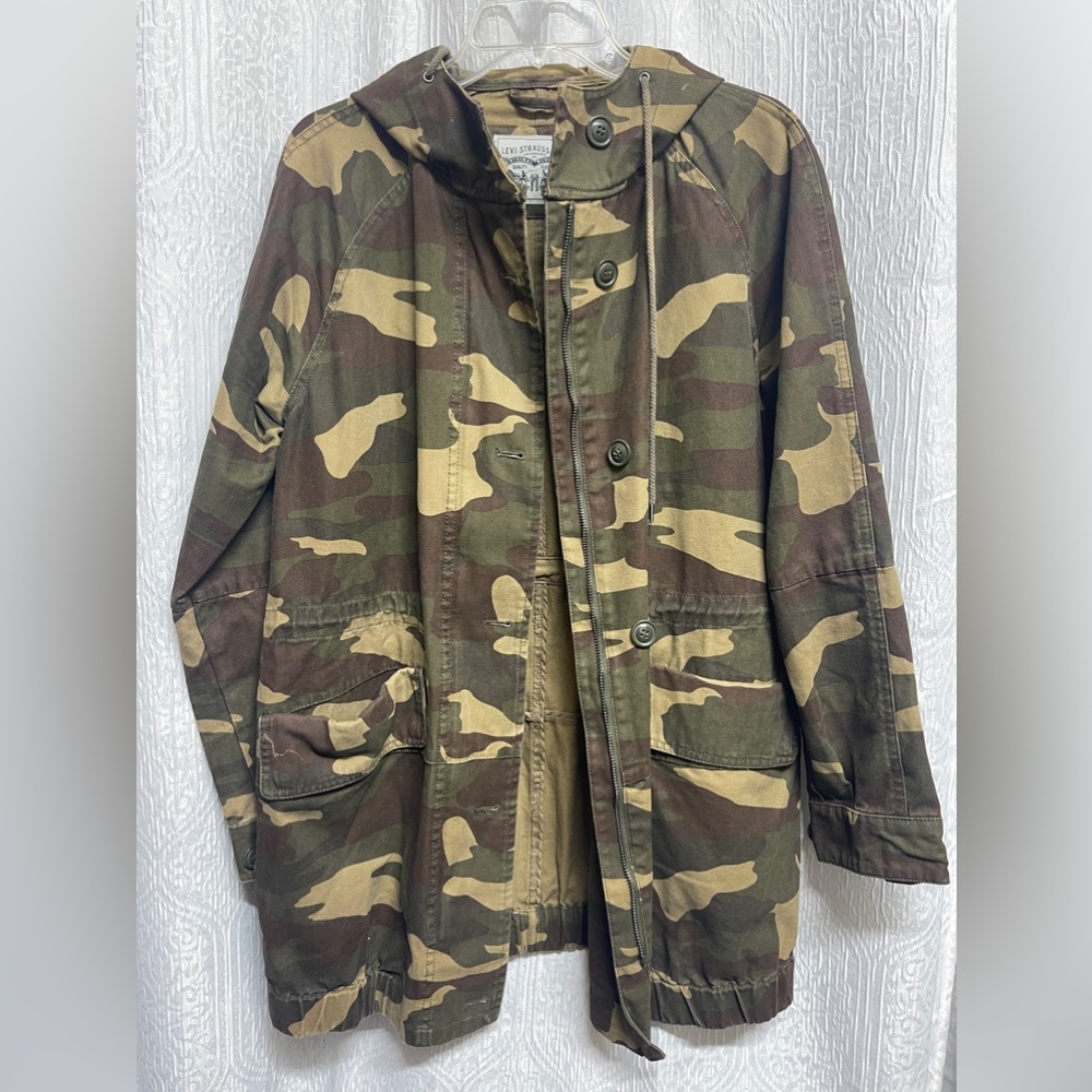 Not Available - Picture 2 of 3